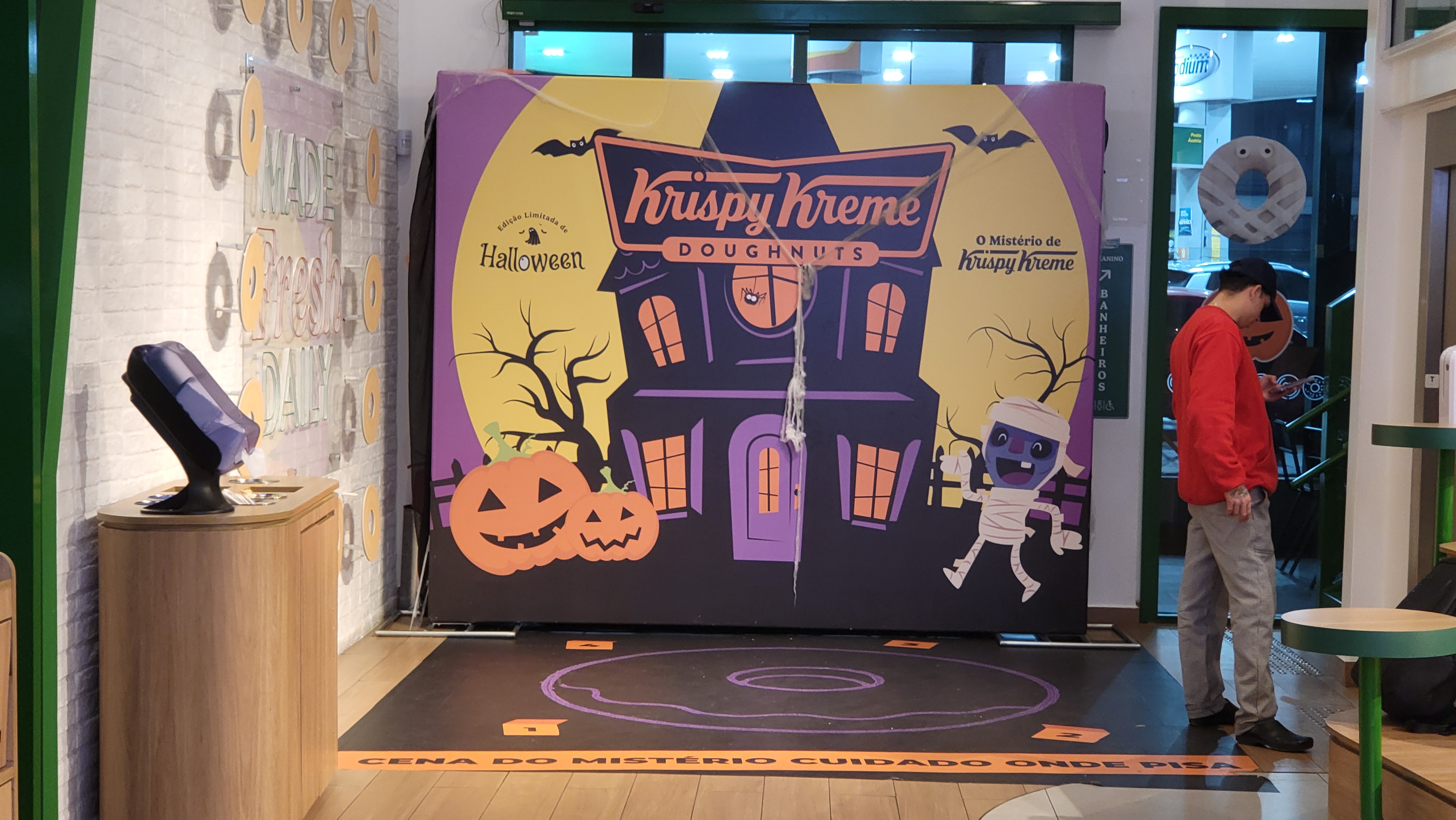 Krispy Kreme — Halloween: vista 11 do projeto