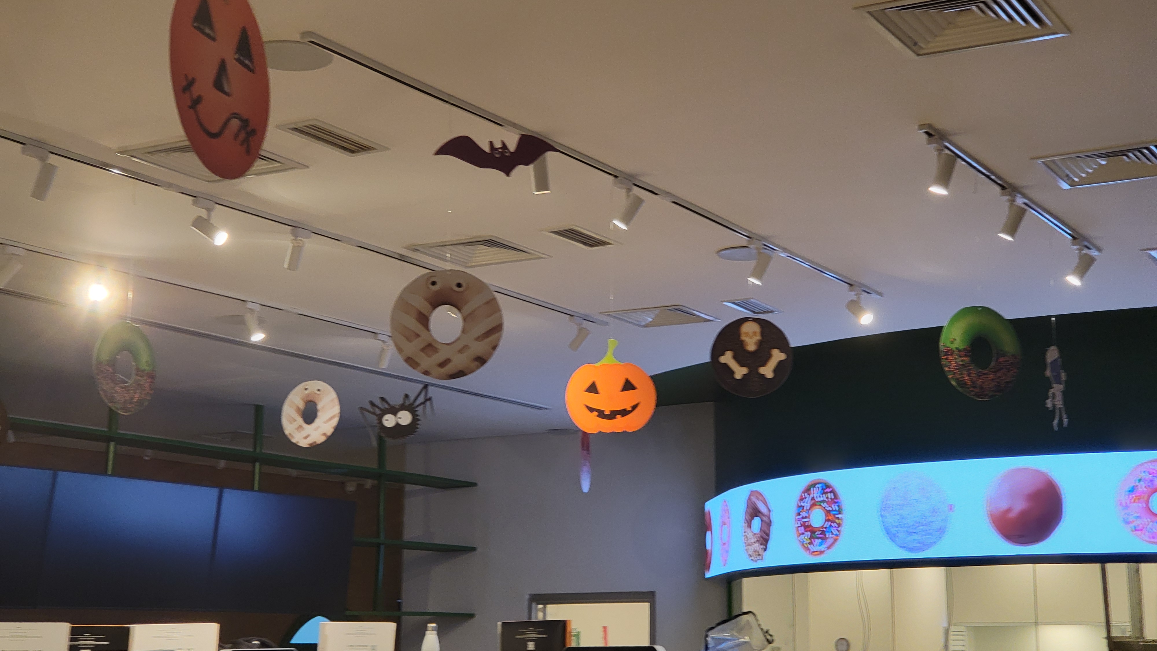 Krispy Kreme — Halloween: vista 16 do projeto