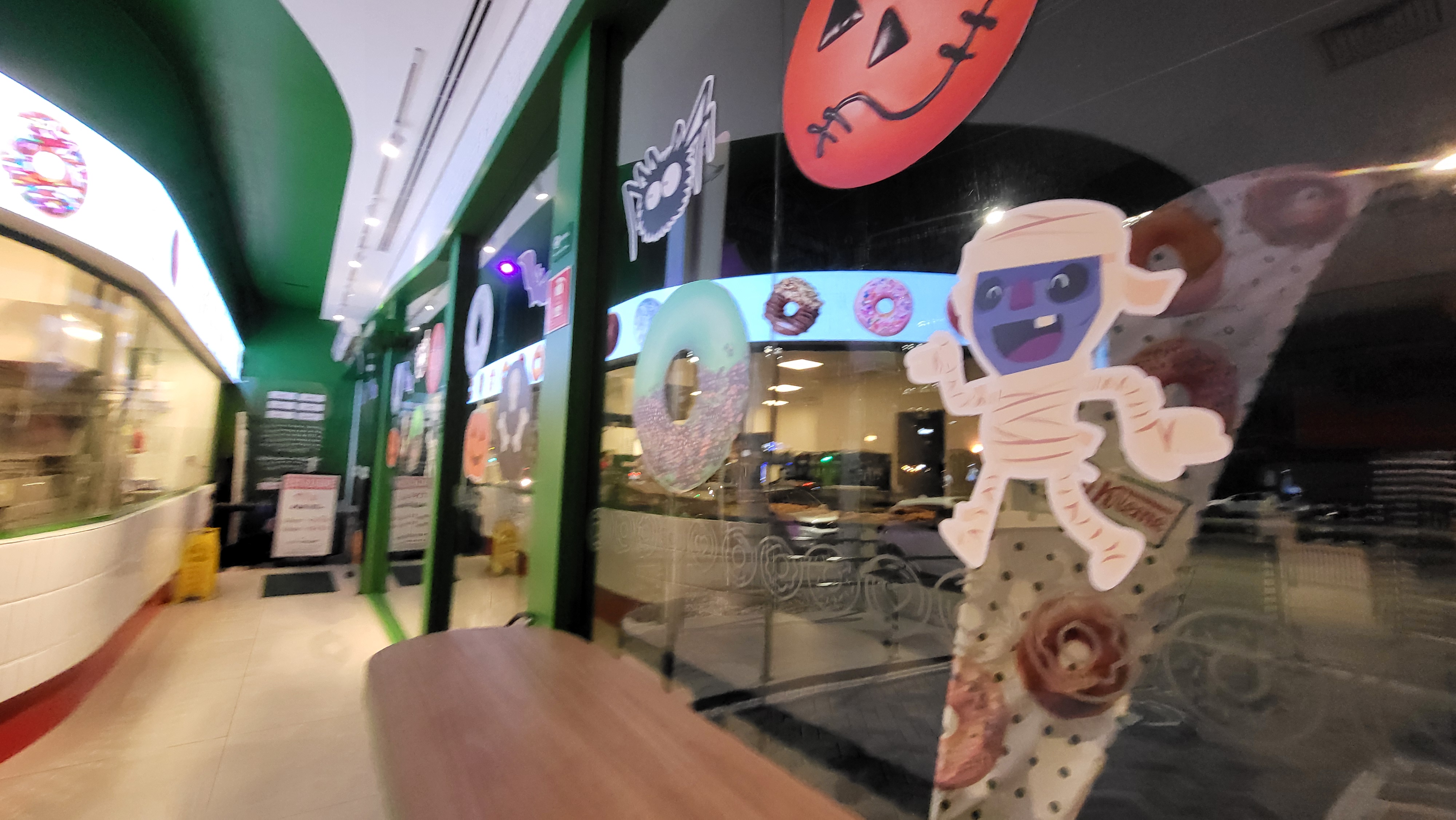 Krispy Kreme — Halloween: vista 21 do projeto